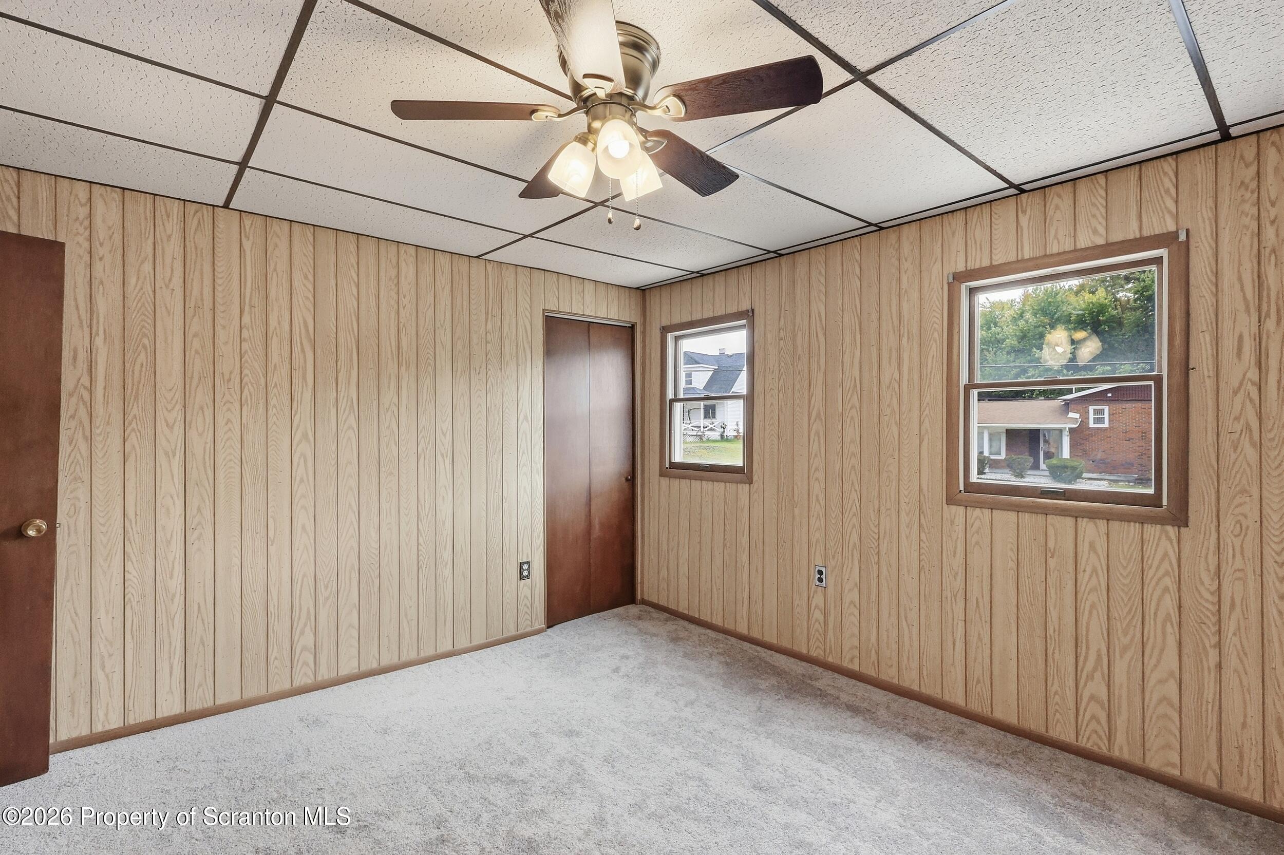 827 Spring Street Moosic, PA 18507 - Photo 27 of 41 23_827 spring20