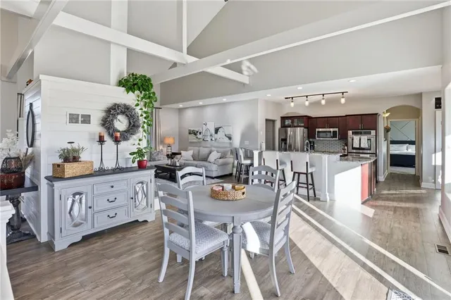 $599,000 | 917 Washboard Road, Sibley, MO 64088