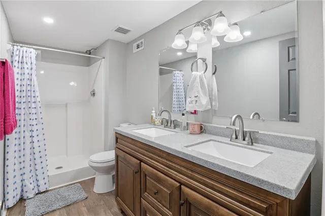 $599,000 | 917 Washboard Road, Sibley, MO 64088