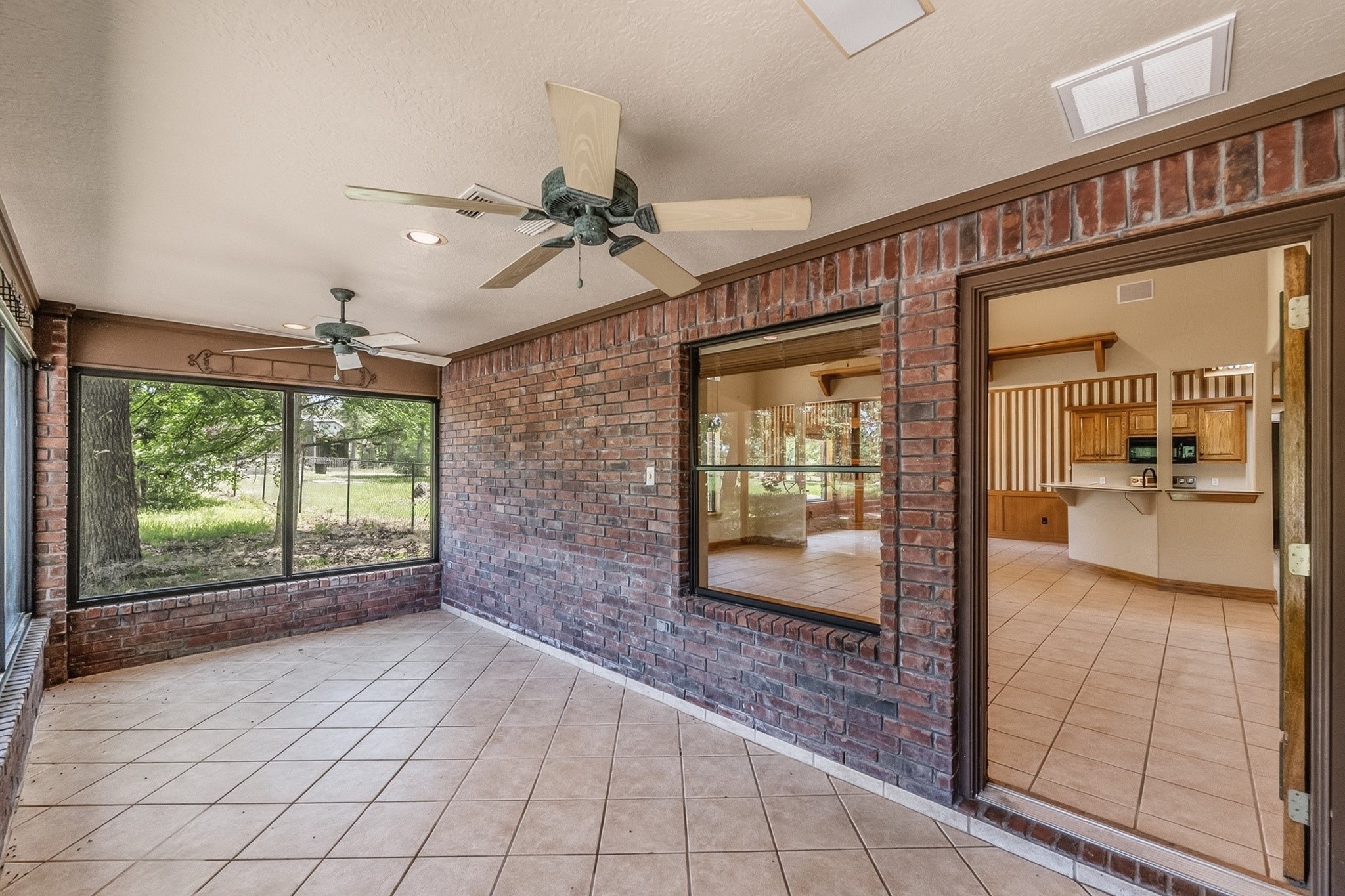 1726 Interstate 45 Huntsville, TX 77320 - Photo 28 of 49