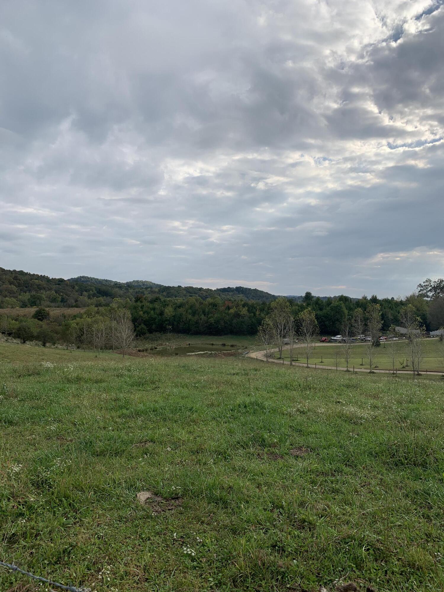18 Fox Mays Road, Unit 18 Greeneville, TN 37745 - Photo 4 of 5 Photo Oct 12, 4 48 22 PM