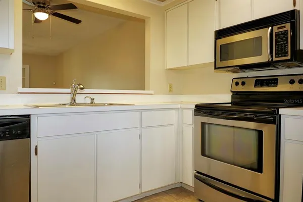 $1,745 | 4306 Middlebrook Road, Unit 4306, Orlando, FL 32811