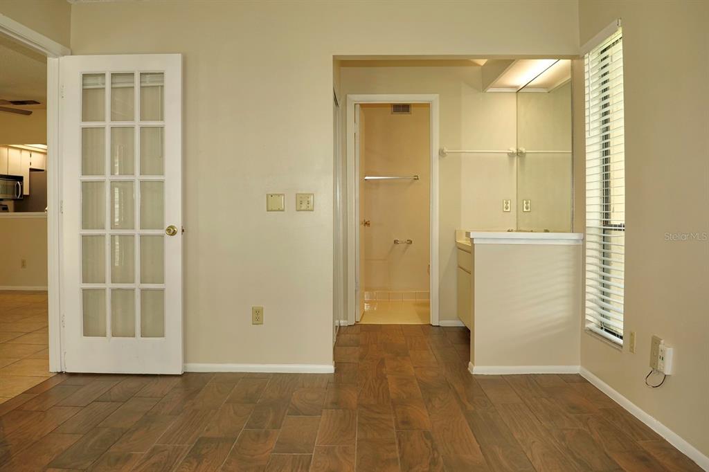 4306 Middlebrook Road, Unit 4306 Orlando, FL 32811 - Photo 15 of 25