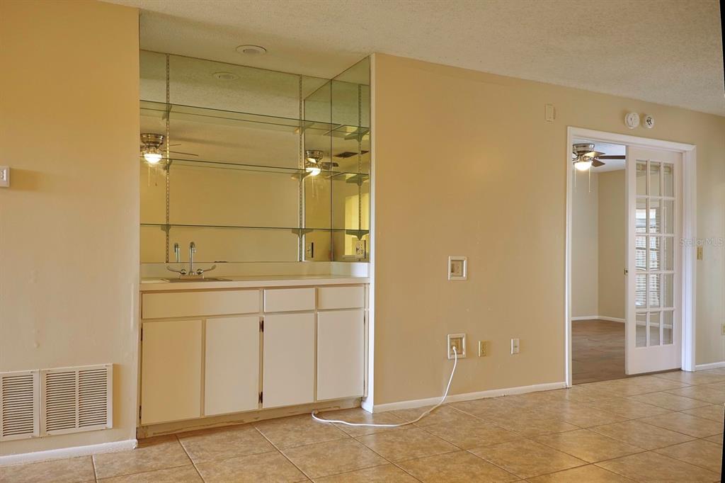 4306 Middlebrook Road, Unit 4306 Orlando, FL 32811 - Photo 8 of 25