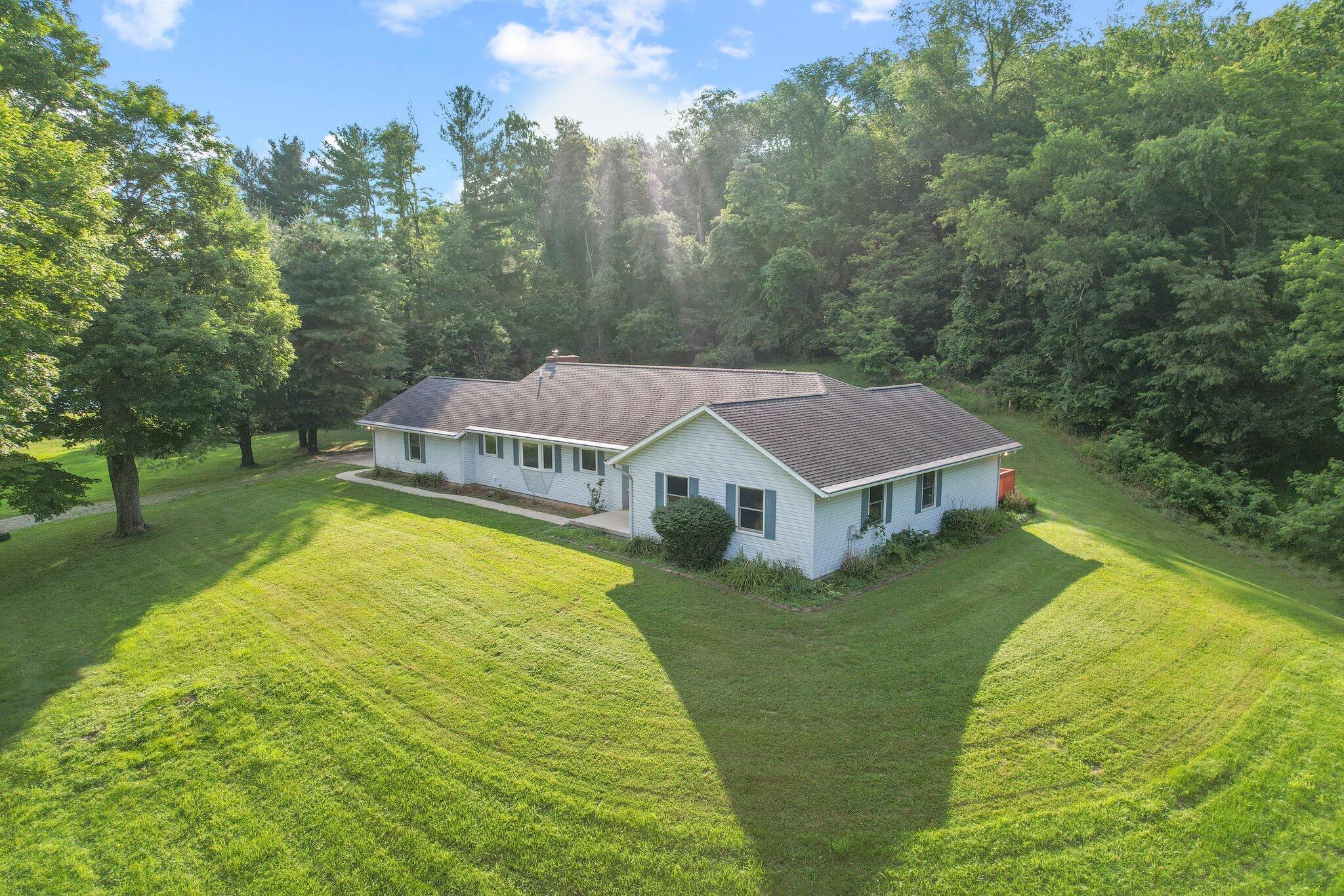 5839 Patton Road Northeast Newark, OH 43055 - Photo 16 of 89 43-web-or-mls-DJI_0538