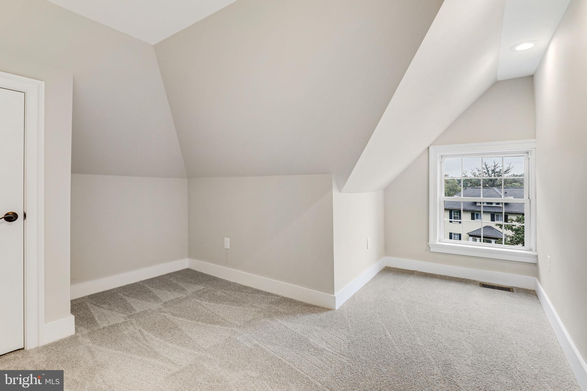 2708 Lawina Road Baltimore, MD 21216 - Photo 41 of 63 Gallery Image 41