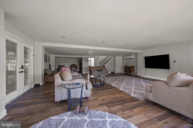 $600,000 | 10412 Vincent Road, White Marsh, MD 21162