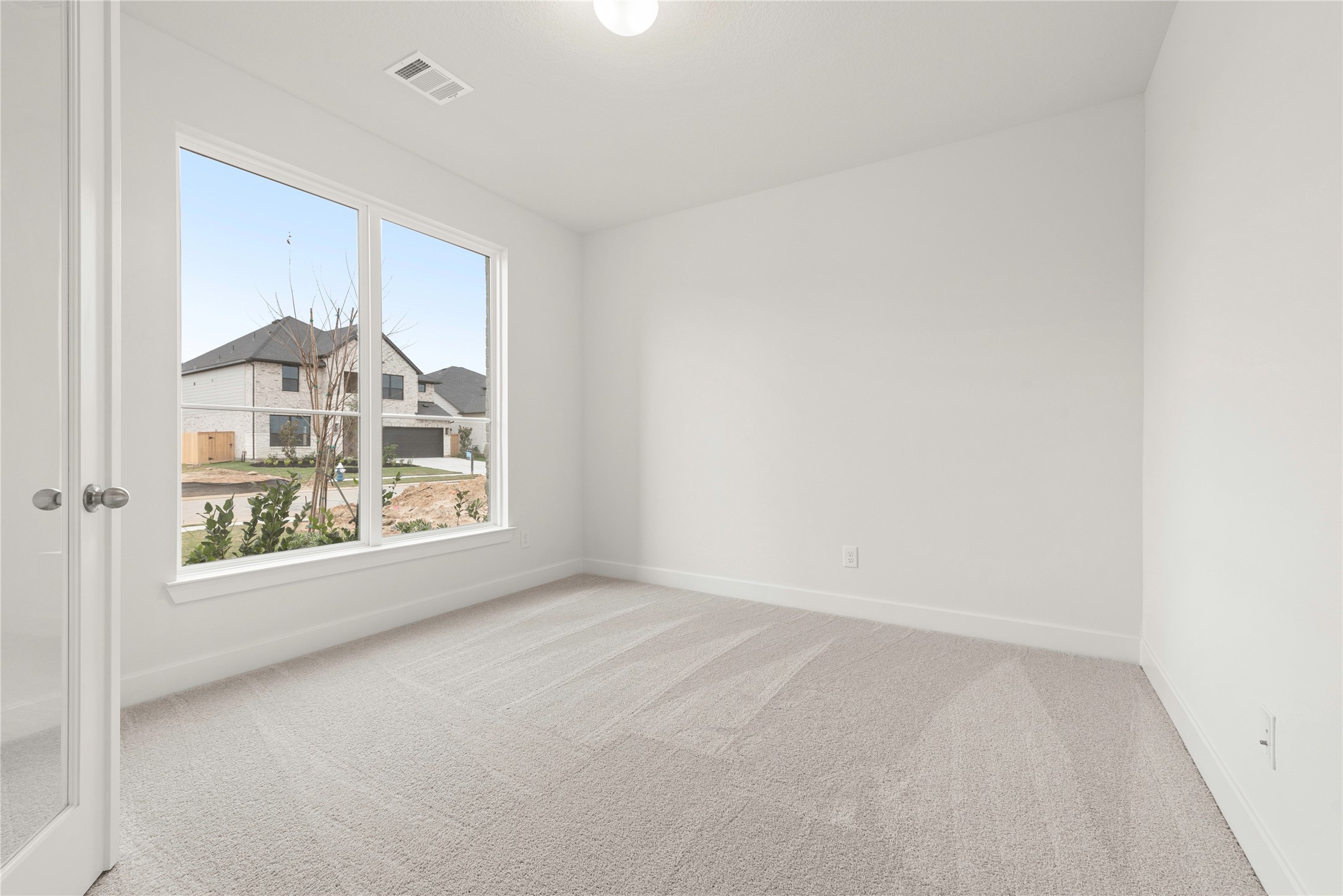 9315 Red Cedar Way Manvel, TX 77578 - Photo 12 of 26 Representative image. Features, selections and colors may vary.