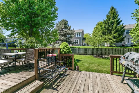 $525,000 | 394 Rockland Avenue, Elgin, IL 60124