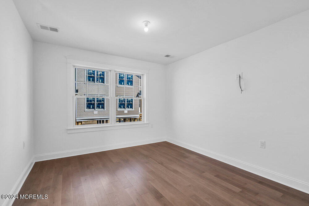 27 Shell Road Mantoloking, NJ 08738 - Photo 25 of 38 014_bjc06068