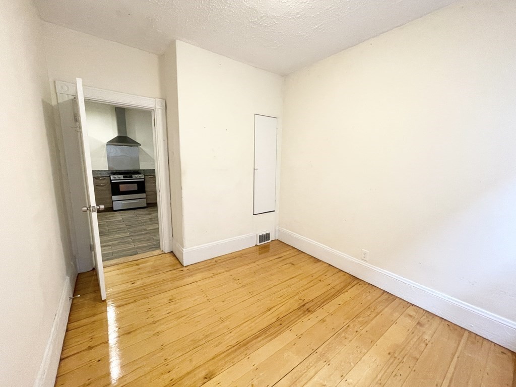 17 Sachem Street, Unit 2 Boston, MA 02120 - Photo 6 of 11