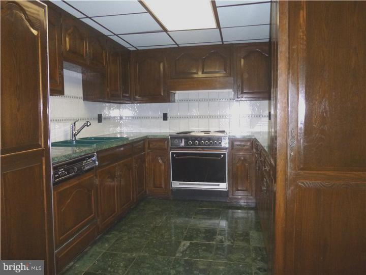 4751 Yates Road Bensalem, PA 19020 - Photo 13 of 25 Gallery Image 13