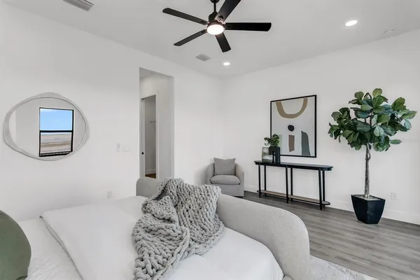 $3,900 | 7016 South Mascotte Street, Tampa, FL 33616