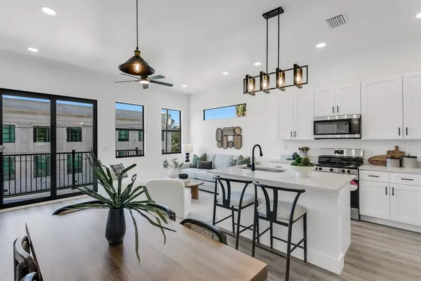 $3,900 | 7016 South Mascotte Street, Tampa, FL 33616