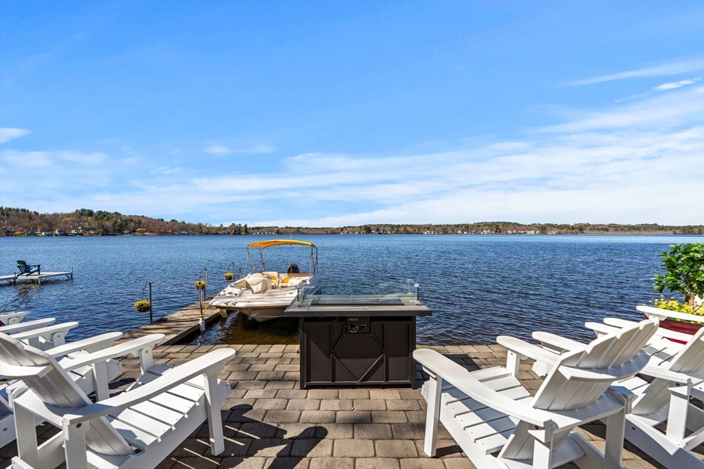 58 Lake Attitash Road Amesbury, MA 01913 - Photo 5 of 42