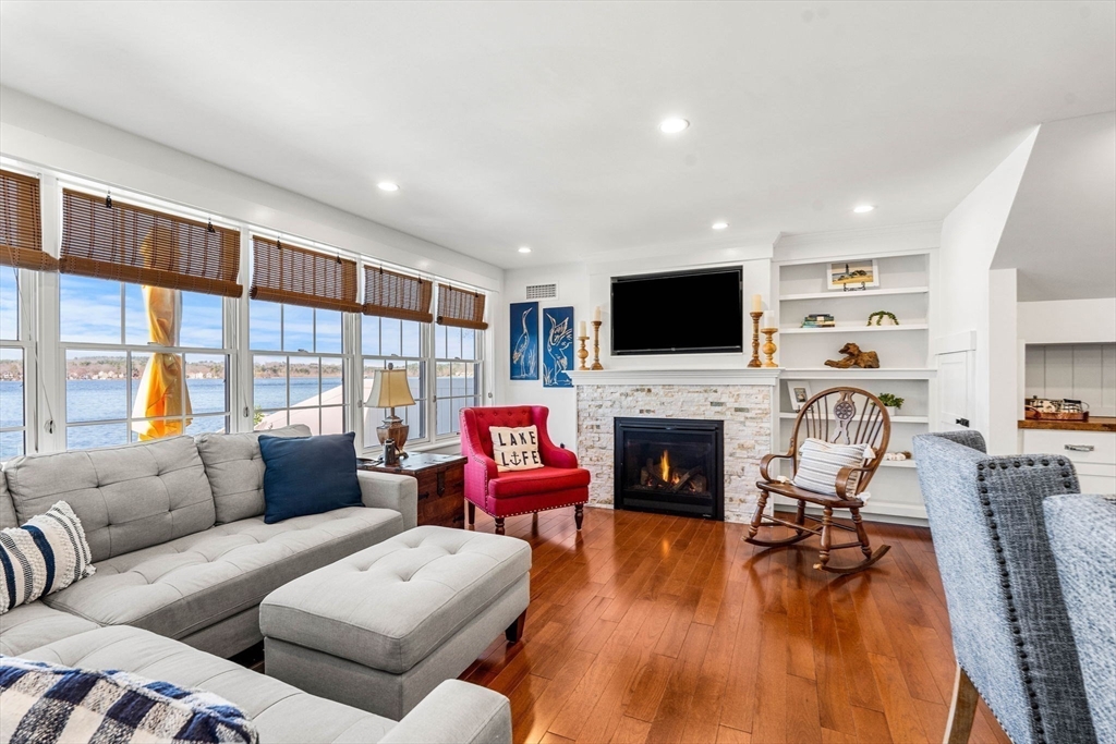 58 Lake Attitash Road Amesbury, MA 01913 - Photo 8 of 42