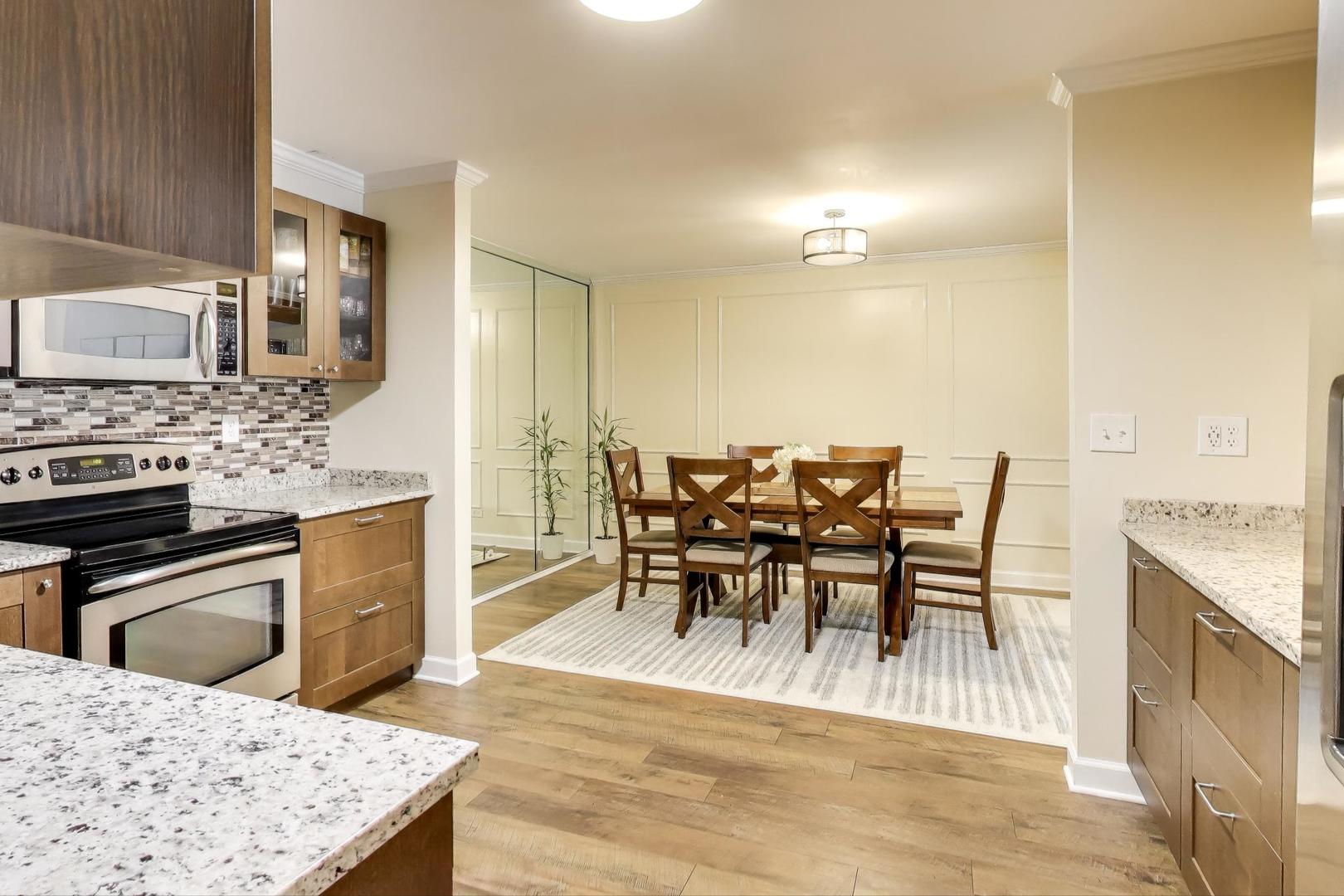 2303 South Goebbert Road, Unit A109 Arlington Heights, IL 60005 - Photo 15 of 40 Gallery Image 15