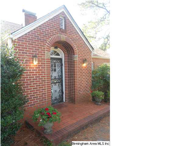 1719 Wellington Road Birmingham, AL 35209 - Photo 2 of 22