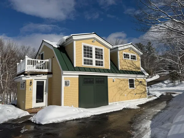 $695,000 | 4 Evergreen Trail, Unit 1B, Jackson, NH 03846