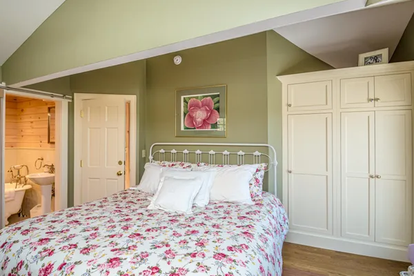 $695,000 | 4 Evergreen Trail, Unit 1B, Jackson, NH 03846