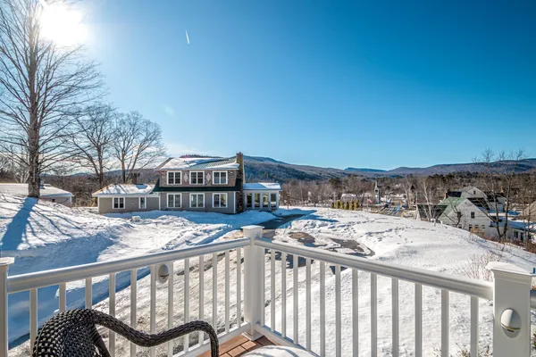 $695,000 | 4 Evergreen Trail, Unit 1B, Jackson, NH 03846