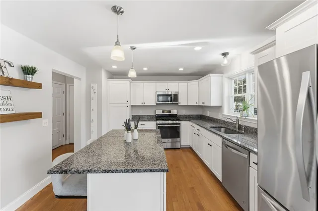 $649,900 | 193 James Trail, Richmond, RI 02892