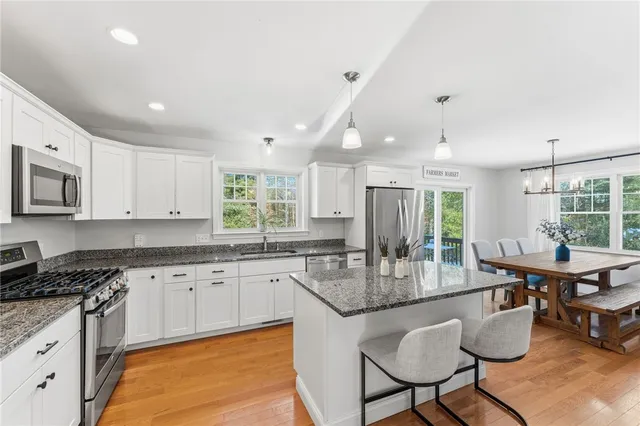 $649,900 | 193 James Trail, Richmond, RI 02892