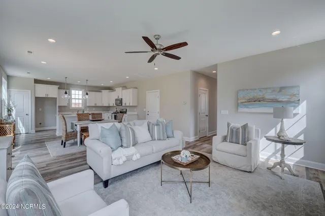 $425,000 | 9575 Lily Pond Court Northeast, Leland, NC 28451