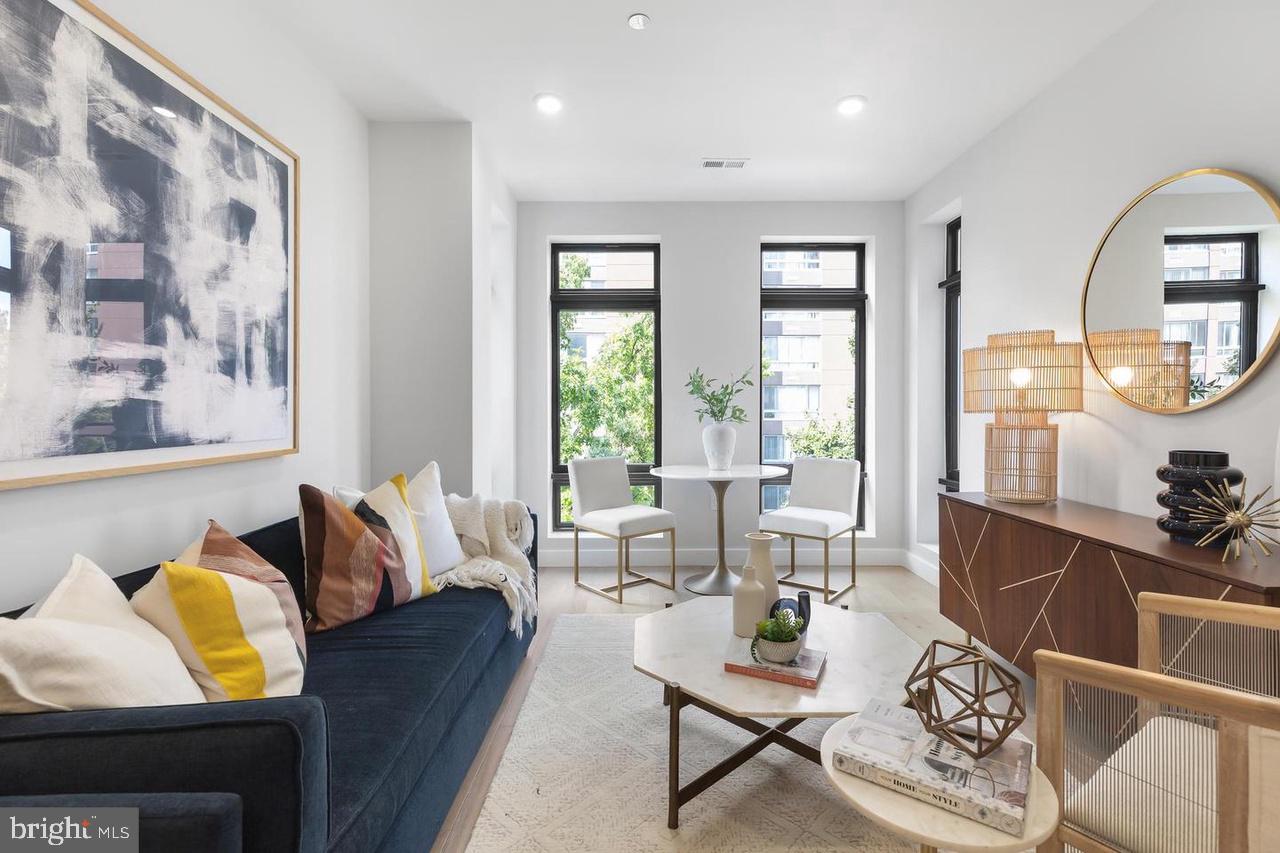 1208 M Street Northwest, Unit 41 Washington, DC 20005 - Photo 4 of 16