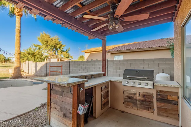 $2,295 | 11010 West Griswold Road, Peoria, AZ 85345
