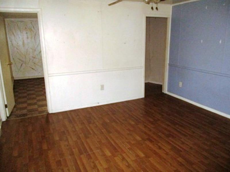500 Cubbage Street Carnegie, PA 15106 - Photo 14 of 18 Gallery Image 14