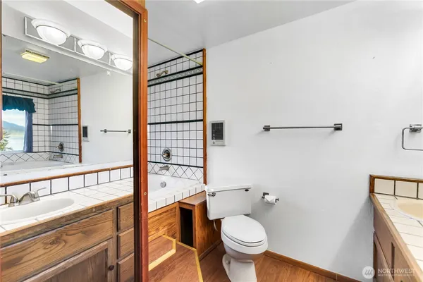 $775,000 | 12001 Seabeck Highway Northwest, Seabeck, WA 98380