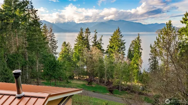 $775,000 | 12001 Seabeck Highway Northwest, Seabeck, WA 98380