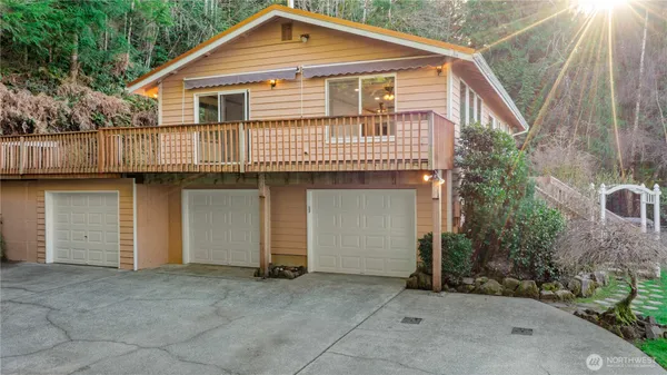 $775,000 | 12001 Seabeck Highway Northwest, Seabeck, WA 98380