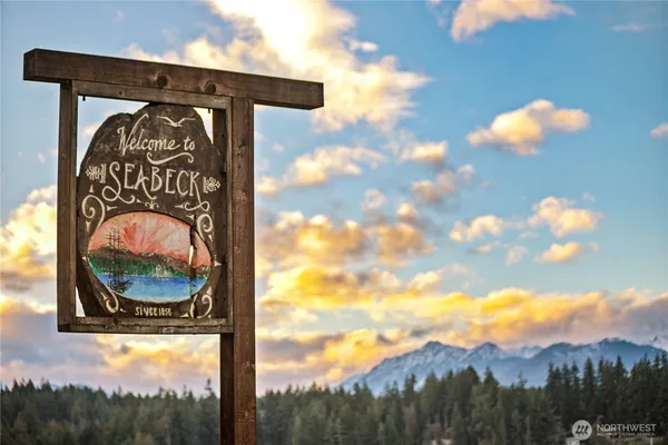 $775,000 | 12001 Seabeck Highway Northwest, Seabeck, WA 98380