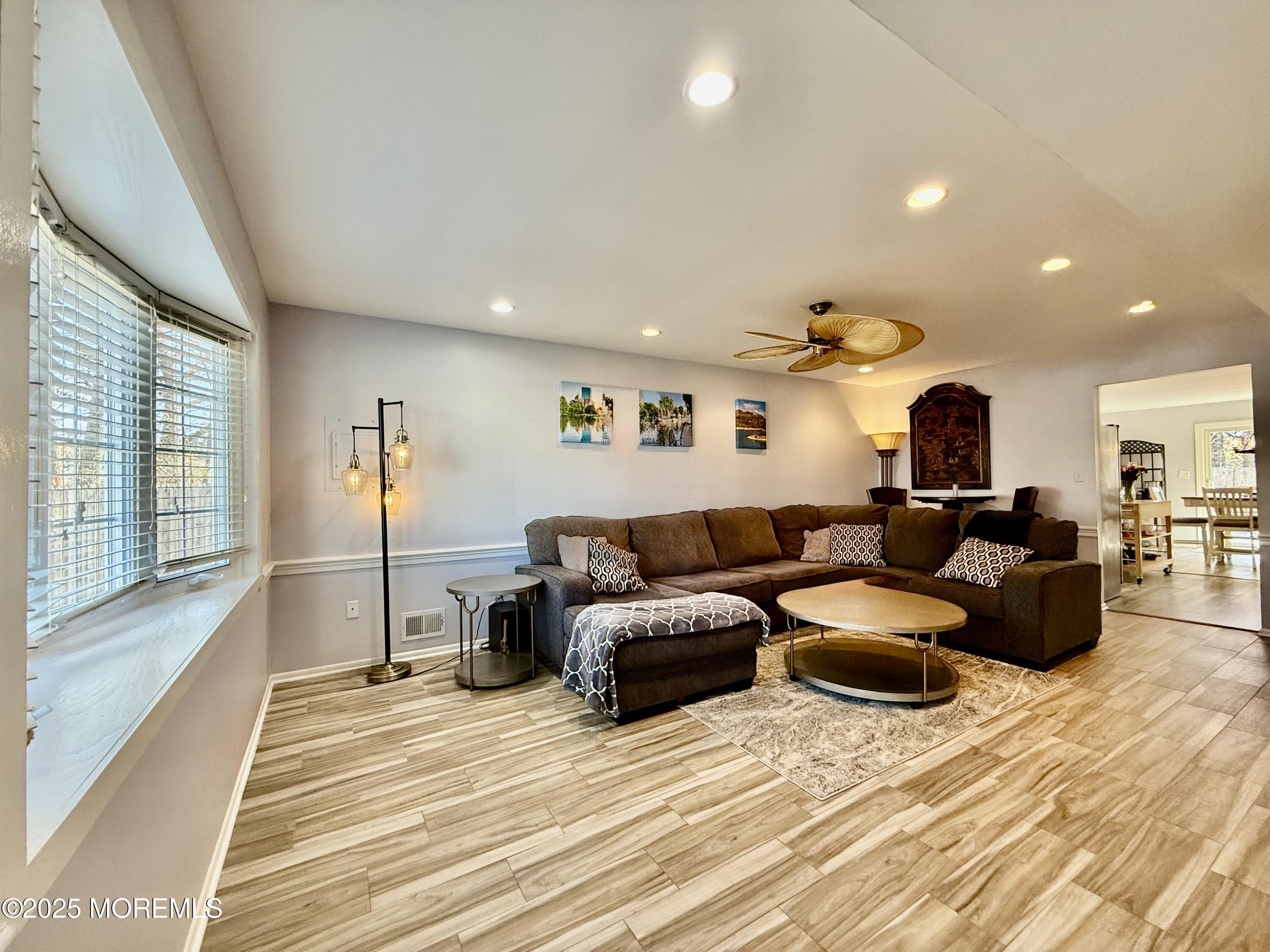 14 Coluco Place, Unit 2 Keyport, NJ 07735 - Photo 4 of 14 IMG_9767