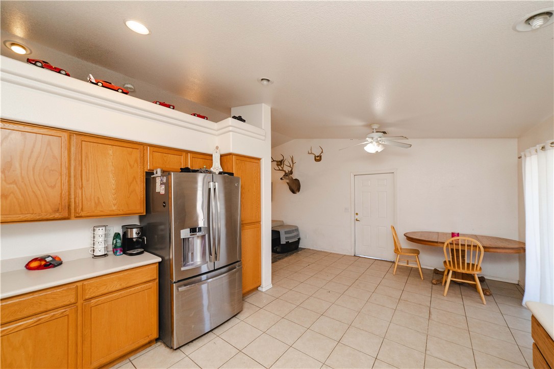 3060 North Evans Street Kingman, AZ 86401 - Photo 11 of 38