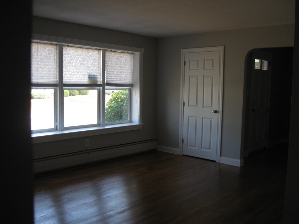 277 Goodwin Street Fall River, MA 02724 - Photo 8 of 20 Gallery Image 8