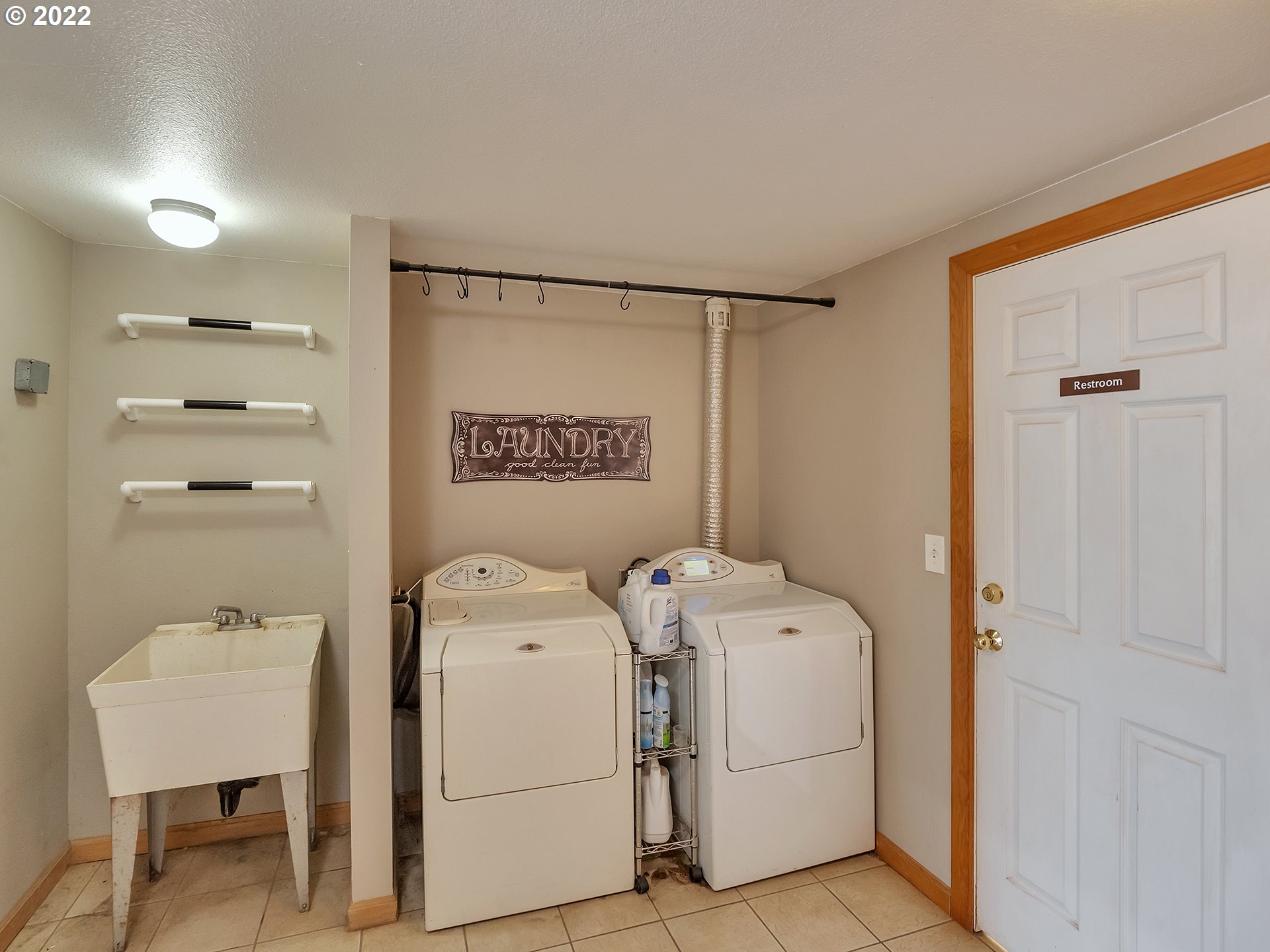 12712 Arndt Road Northeast Aurora, OR 97002 - Photo 14 of 32 Gallery Image 14