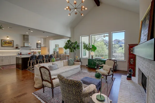 $849,000 | 129 Hollytree Court, Georgetown, TX 78628