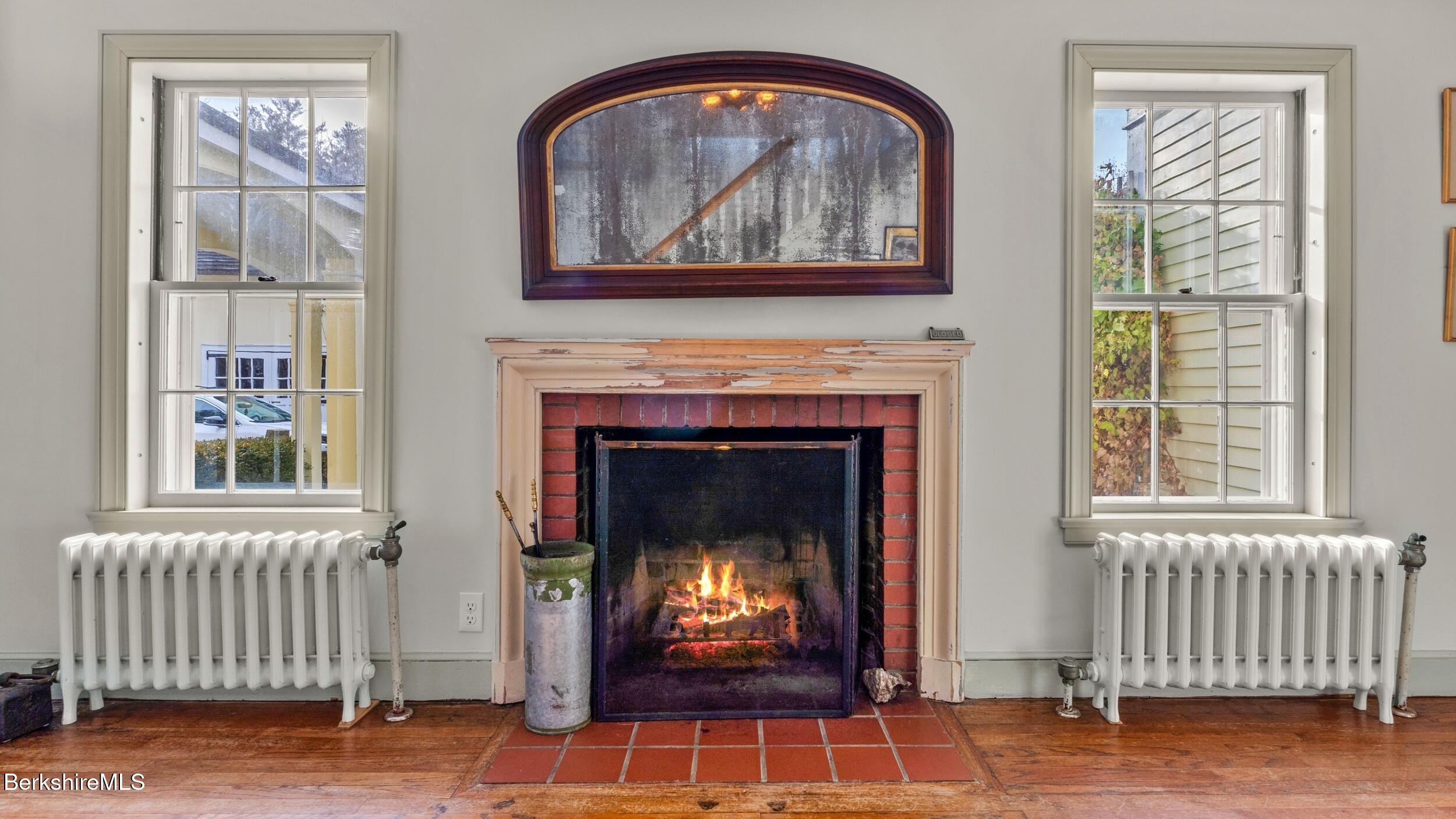95 Devon Road Lee, MA 01238 - Photo 5 of 32 LRDSC00054
