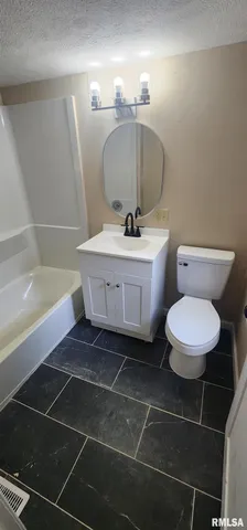 $102,900 | 531 Wood Avenue, Springfield, IL 62702