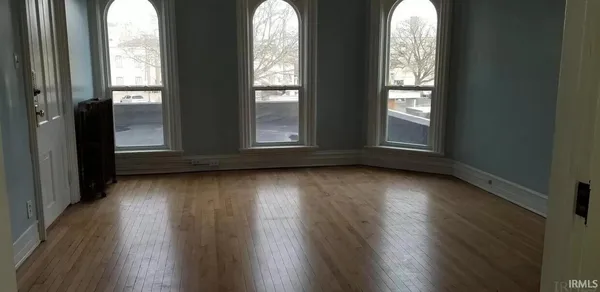 $1,100 | 209 South 2nd Street, Unit B, Elkhart, IN 46516