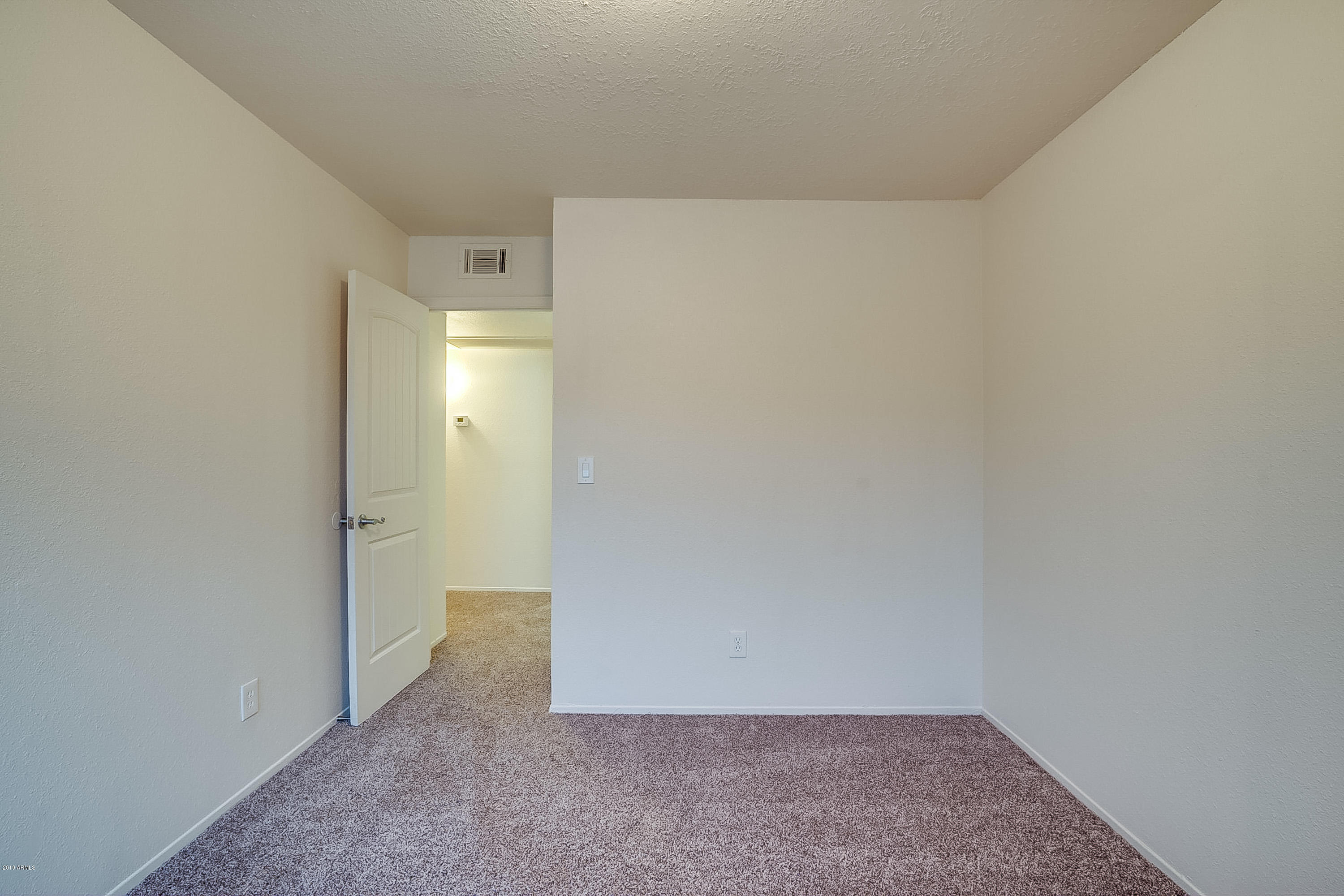 3511 East Baseline Road, Unit 1043 Phoenix, AZ 85042 - Photo 8 of 15 photo_08