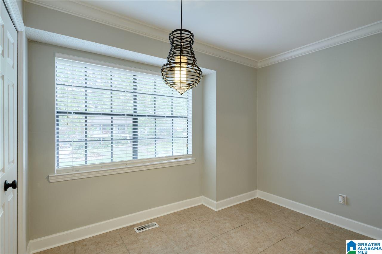 906 5th Court Northwest Alabaster, AL 35007 - Photo 10 of 28