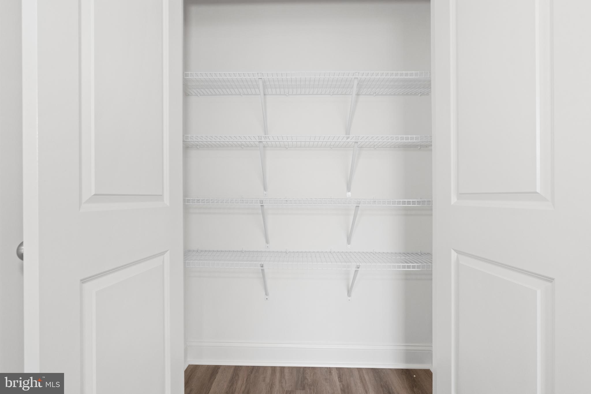 866 Mapleton Avenue Middletown, DE 19709 - Photo 5 of 22 a view of a closet