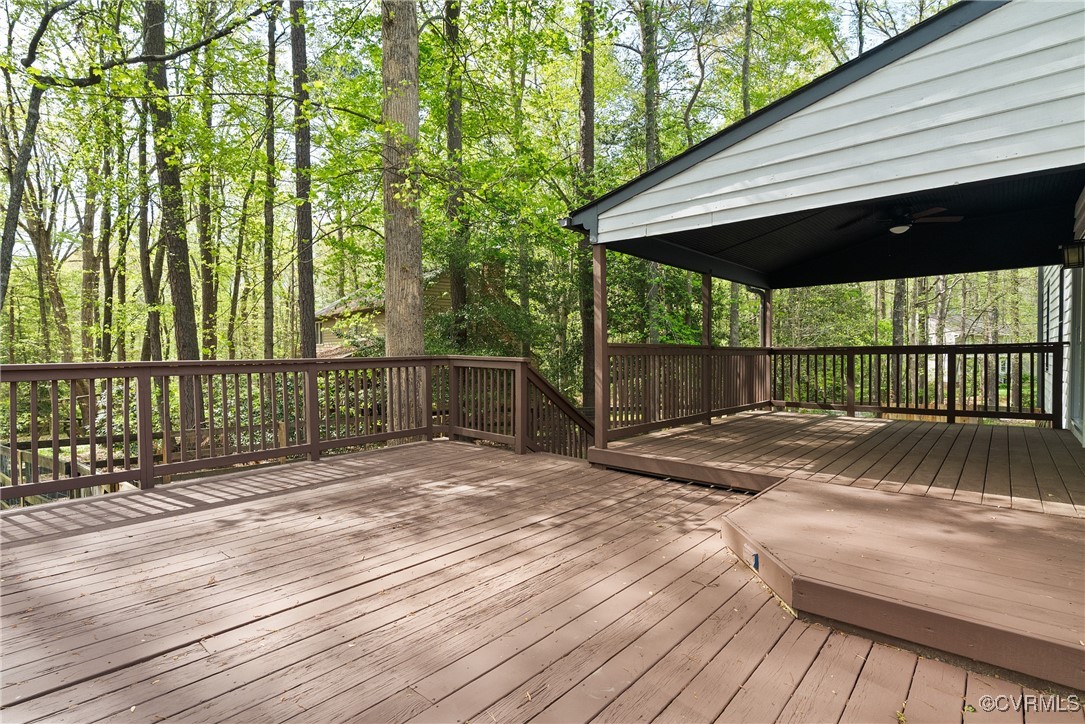 3600 Stoney Ridge Road Midlothian, VA 23112 - Photo 38 of 43 a view of a backyard with wooden fence and floor
