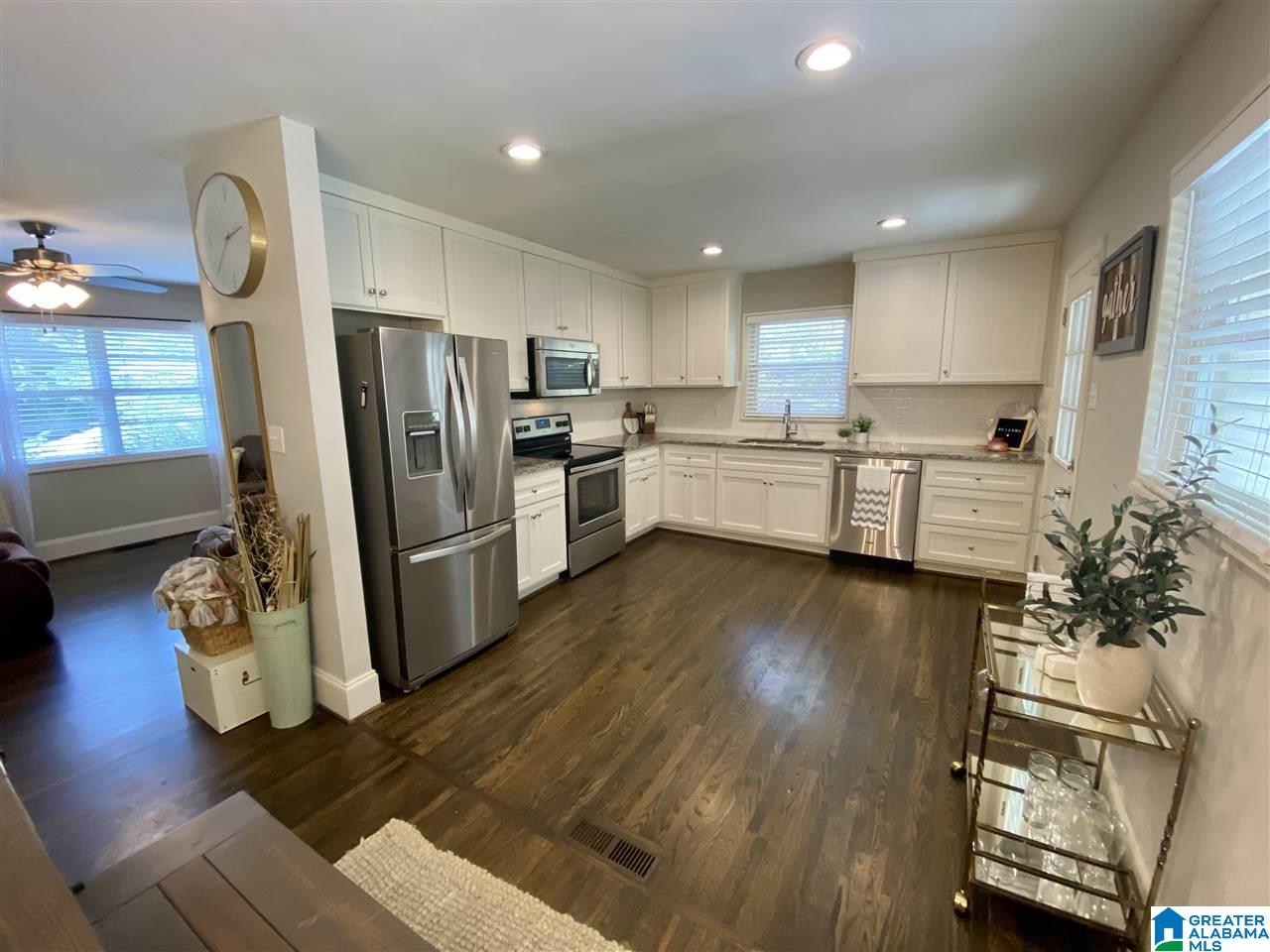 1609 Cresthill Road Birmingham, AL 35213 - Photo 4 of 30 Gallery Image 4