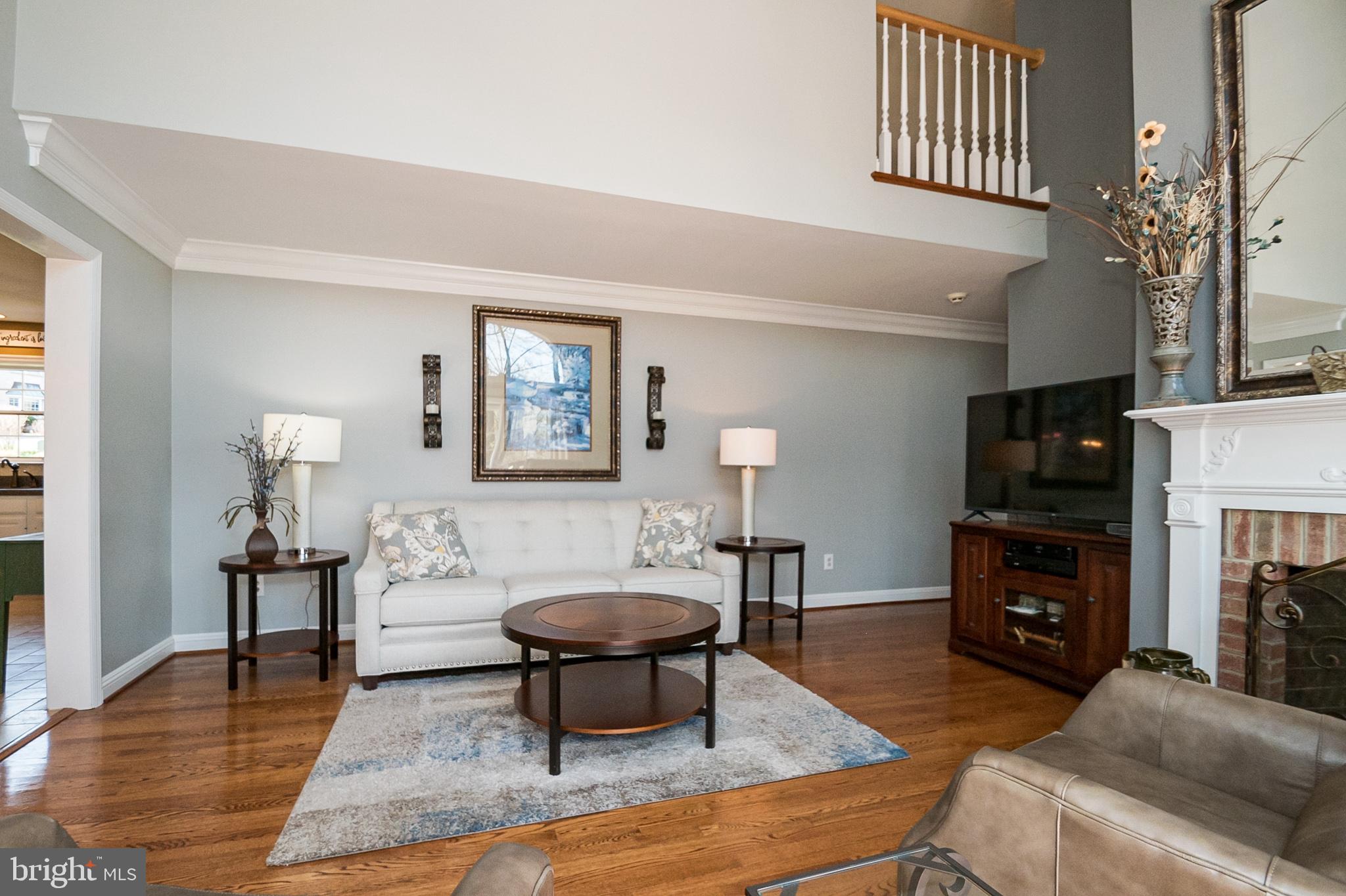 31 Forest Ridge Road Newark, DE 19711 - Photo 14 of 52 Spacious Two-Story Family Rm w/2nd Story Overlook