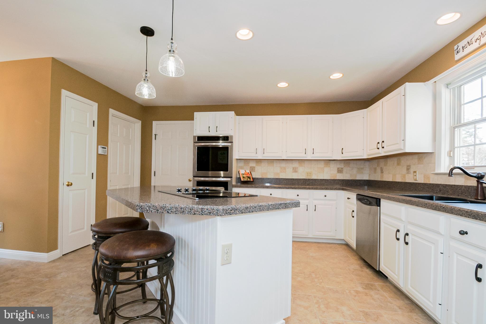31 Forest Ridge Road Newark, DE 19711 - Photo 17 of 52 Another Kitchen View w/Stainless Steel Appliances